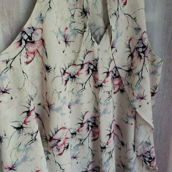 Torrid Women's Top Size 2 US 2XL Floral Keyhole Back Sleeveless Feminine - Picture 6 of 10